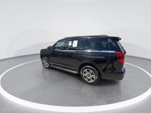AGATE BLACK METALLIC 2025 Ford Expedition Active