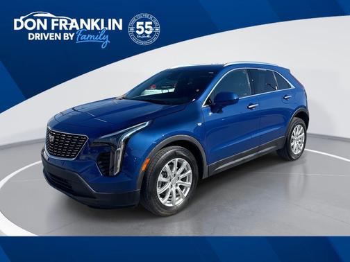 Wave Metallic 2023 Cadillac XT4 Luxury