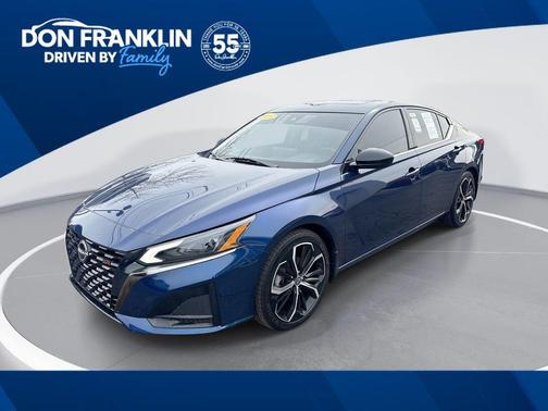 2023 Nissan Altima SR FWD