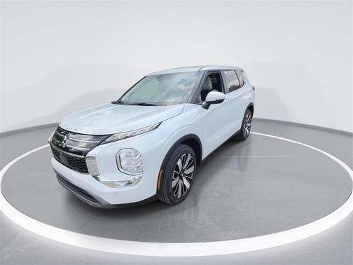 2025 Mitsubishi Outlander SE 2.5 2WD