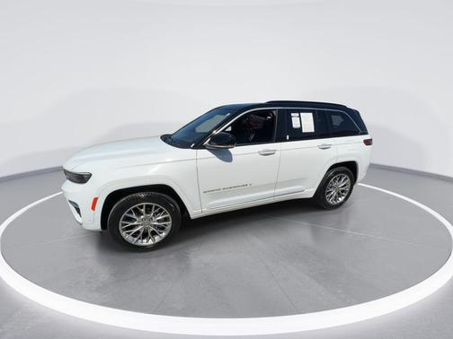 Bright White Clearcoat 2025 Jeep Grand Cherokee Summit