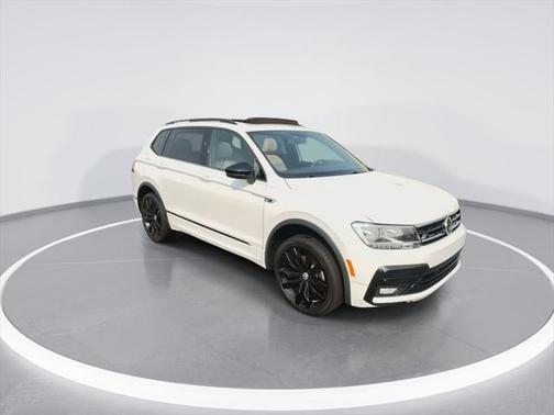 2020 Volkswagen Tiguan 2.0T SE R-Line Black 4MOTION