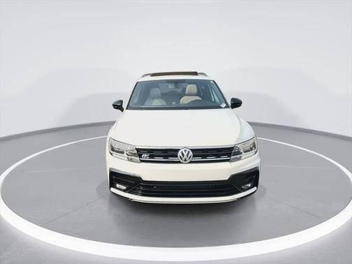 2020 Volkswagen Tiguan 2.0T SE R-Line Black 4MOTION