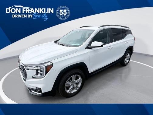 Summit White 2023 GMC Terrain SLE