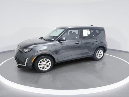 Gravity Gray 2025 Kia Soul LX