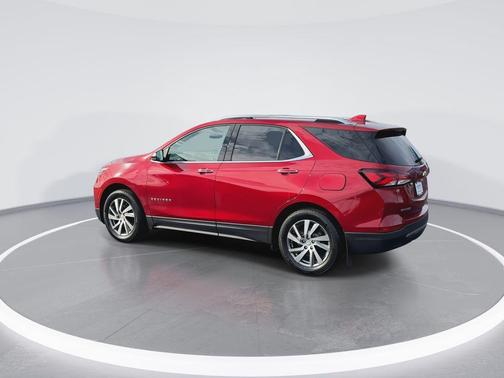Radiant Red Tintcoat 2023 Chevrolet Equinox Premier w/1LZ
