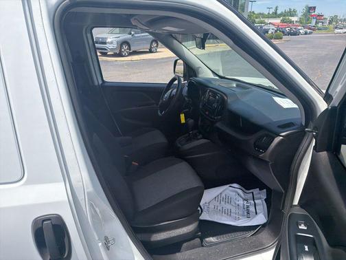 Bright White 2022 RAM ProMaster City Tradesman