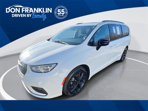 2025 Chrysler Pacifica Limited