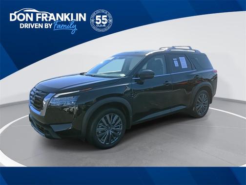 2024 Nissan Pathfinder SL 4WD