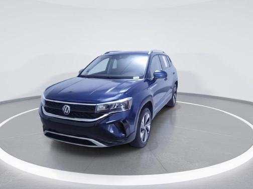 Blue Metallic 2024 Volkswagen Taos 1.5T SE