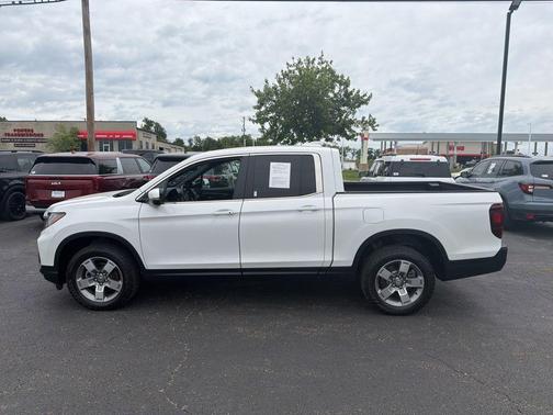 Platinum White Pearl 2025 Honda Ridgeline RTL