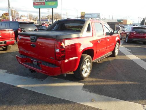 2011 Chevrolet Avalanche 1500 LT