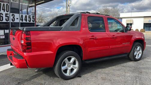 2011 Chevrolet Avalanche 1500 LT