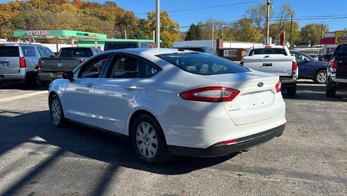 2014 Ford Fusion S