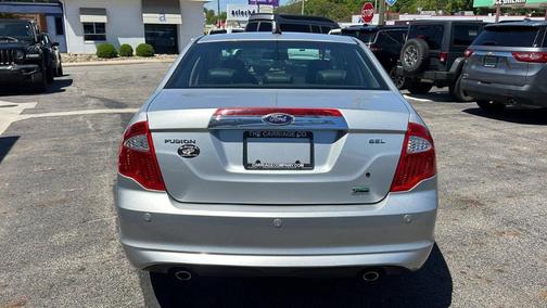 Silver 2010 Ford Fusion SEL