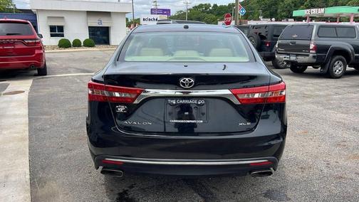 Black 2016 Toyota Avalon XLE