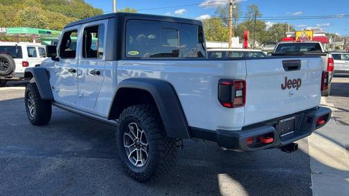 2024 Jeep Gladiator Mojave