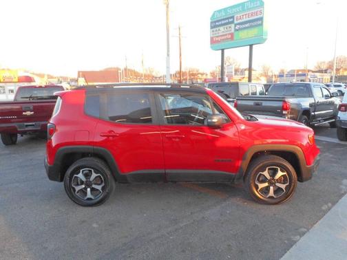 2021 Jeep Renegade Trailhawk