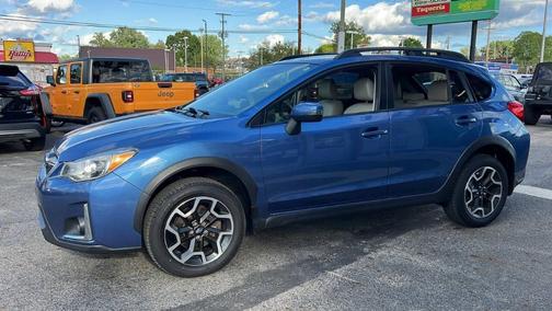 Quartz Blue Pearl 2017 Subaru Crosstrek 2.0i Limited