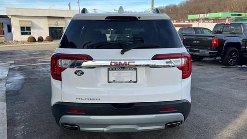 2021 GMC Acadia SLT