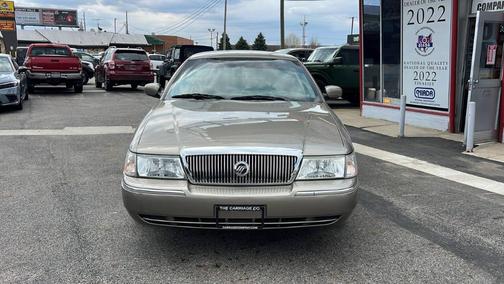 Tan 2004 Mercury Grand Marquis GS