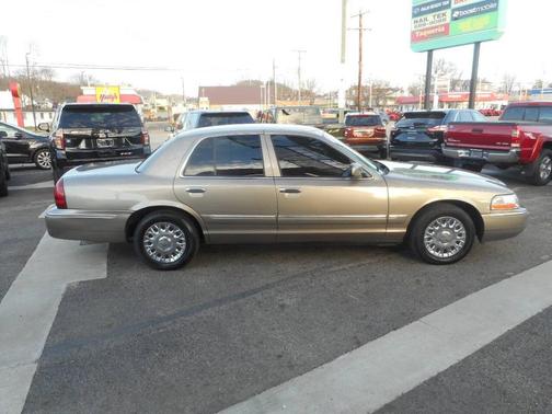 2004 Mercury Grand Marquis GS
