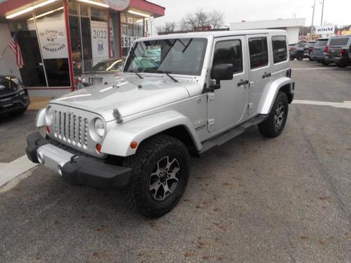 2012 Jeep Wrangler Unlimited Sahara