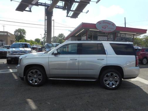 2017 GMC Yukon SLT