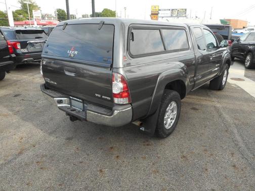 Gray 2010 Toyota Tacoma Access Cab
