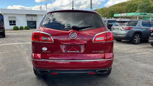 Burgundy 2014 Buick Enclave Premium