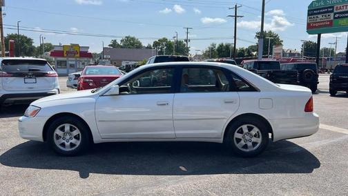 2002 Toyota Avalon XL