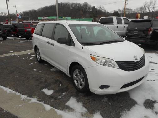 2013 Toyota Sienna Base