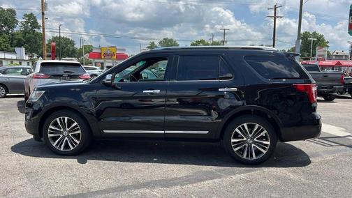2017 Ford Explorer Platinum