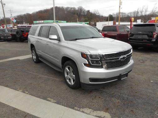 2016 Chevrolet Suburban LS