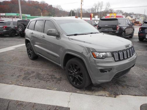 2019 Jeep Grand Cherokee Altitude
