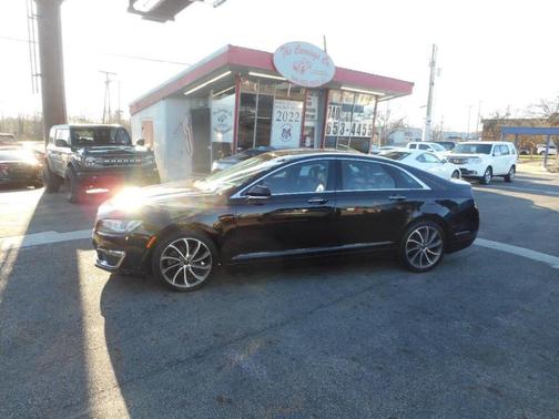 Black 2018 Lincoln MKZ Premiere