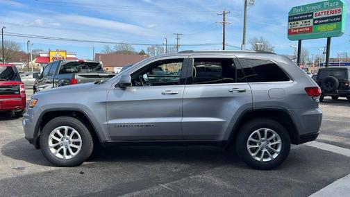 2021 Jeep Grand Cherokee Laredo