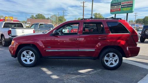 2009 Jeep Grand Cherokee Laredo