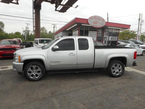 Silver 2013 Chevrolet Silverado 1500 LT