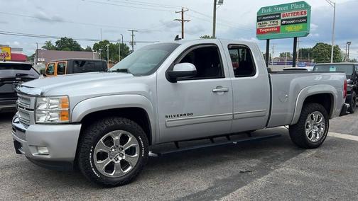 Silver 2013 Chevrolet Silverado 1500 LT