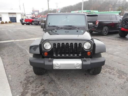 2013 Jeep Wrangler Sahara
