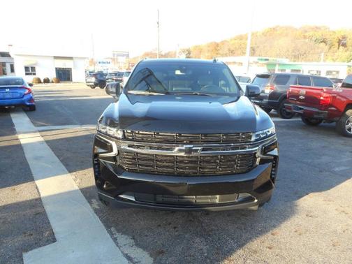 2021 Chevrolet Suburban RST