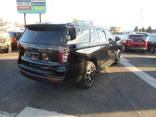2021 Chevrolet Suburban RST
