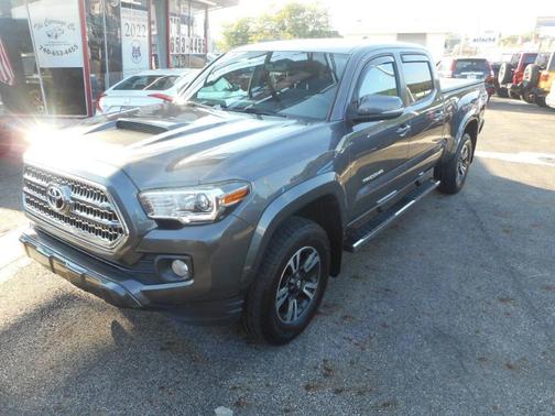 2017 Toyota Tacoma TRD Sport