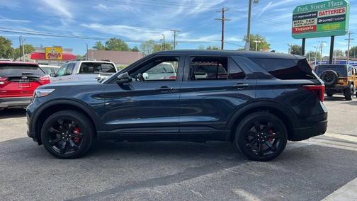 2022 Ford Explorer ST