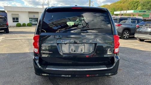 Black 2019 Dodge Grand Caravan SXT