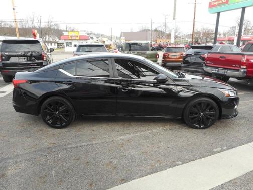 2019 Nissan Altima 2.5 SR