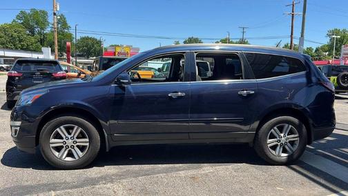 Blue 2017 Chevrolet Traverse 2LT