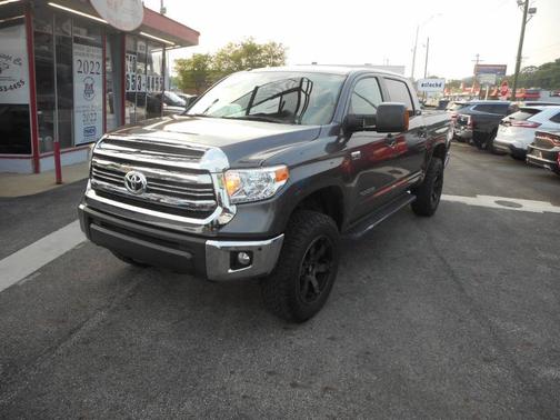 2016 Toyota Tundra SR5