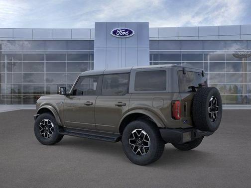 Gray 2025 Ford Bronco Outer Banks